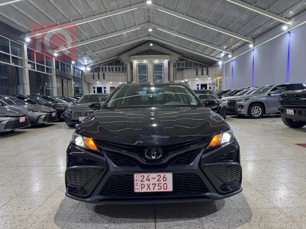 تۆیۆتا کامری